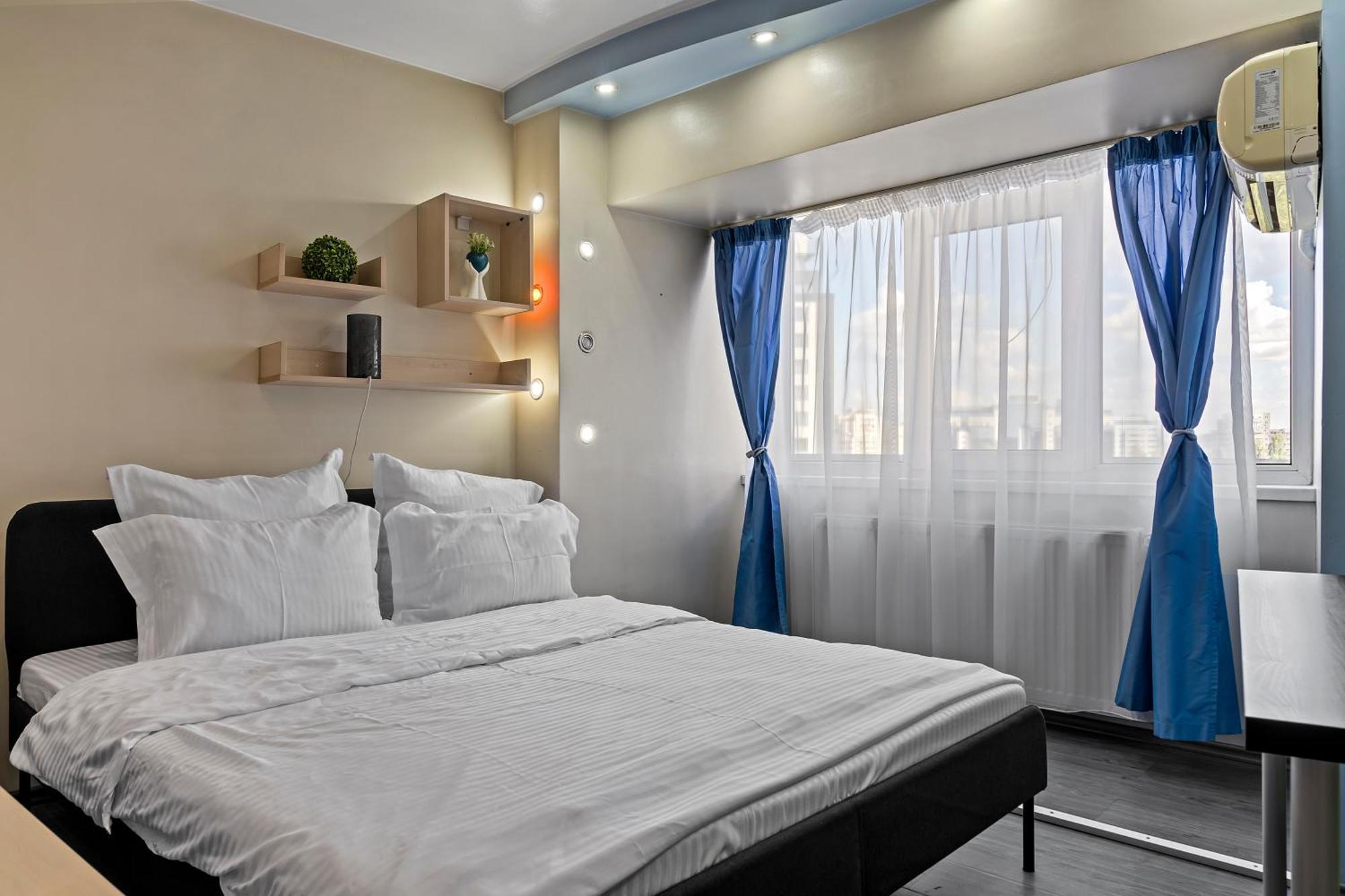 4 Rooms Unirii 47 Bucharest Exterior photo
